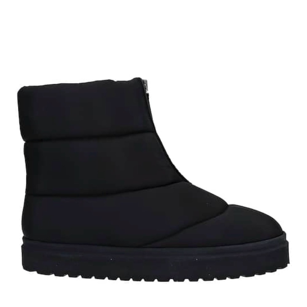 Gia Borghini black Luna puffy boots like new size 39